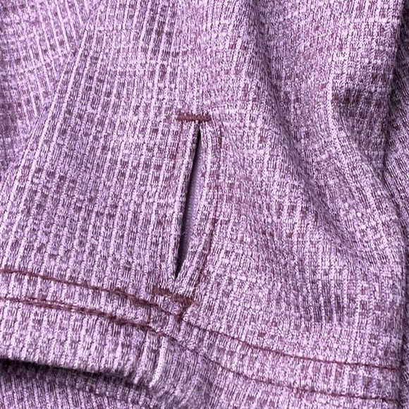 Swiss Alps women’s 1/4 snap dark pink top, size L - Picture 9 of 10